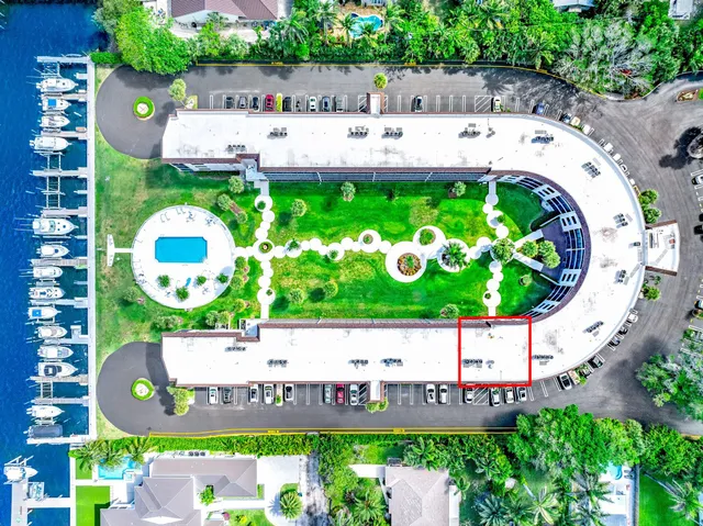 $259,000 | 2424 North Federal Highway, Unit 107, Boynton Beach, FL 33435