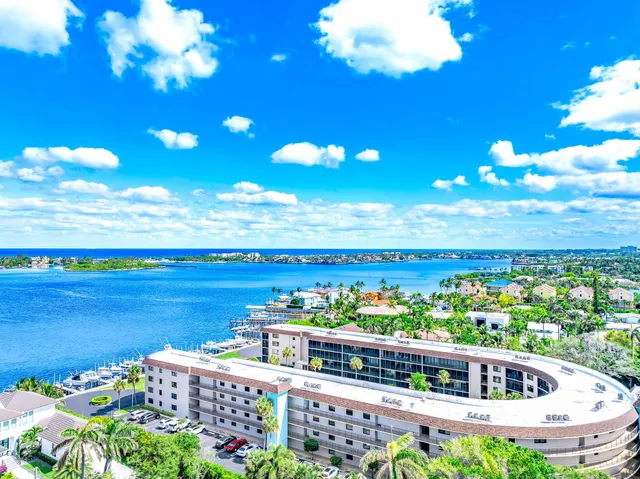 $259,000 | 2424 North Federal Highway, Unit 107, Boynton Beach, FL 33435