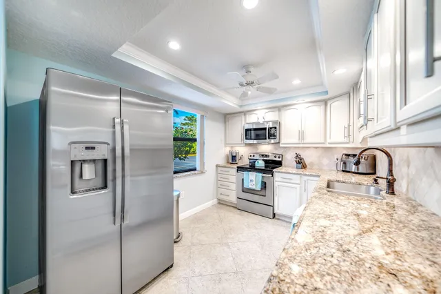 $259,000 | 2424 North Federal Highway, Unit 107, Boynton Beach, FL 33435
