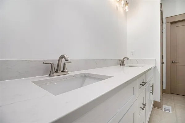 a close view of sink and tap