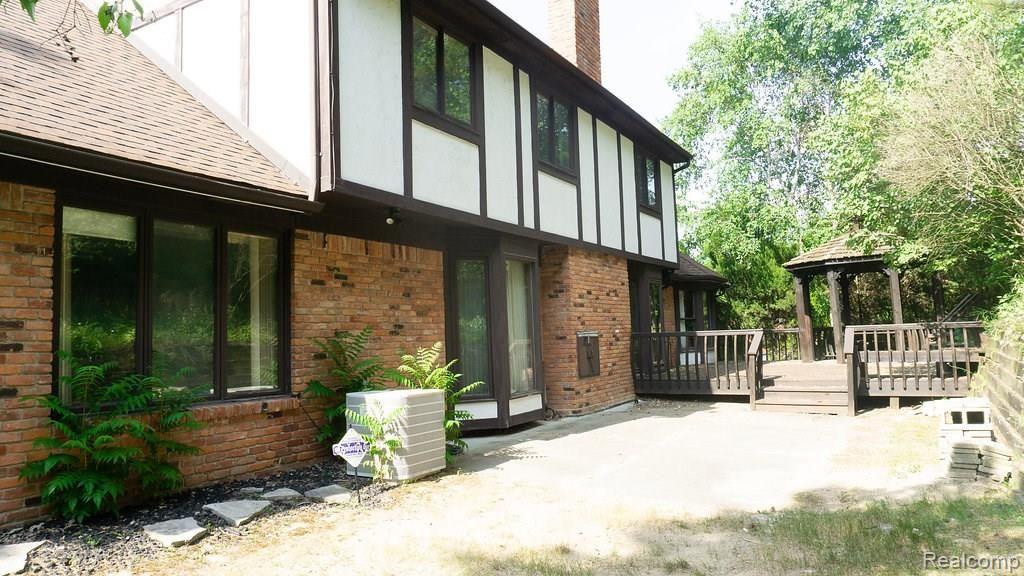3139 Greenspring Lane Rochester Hills, MI 48309 - Photo 7 of 25