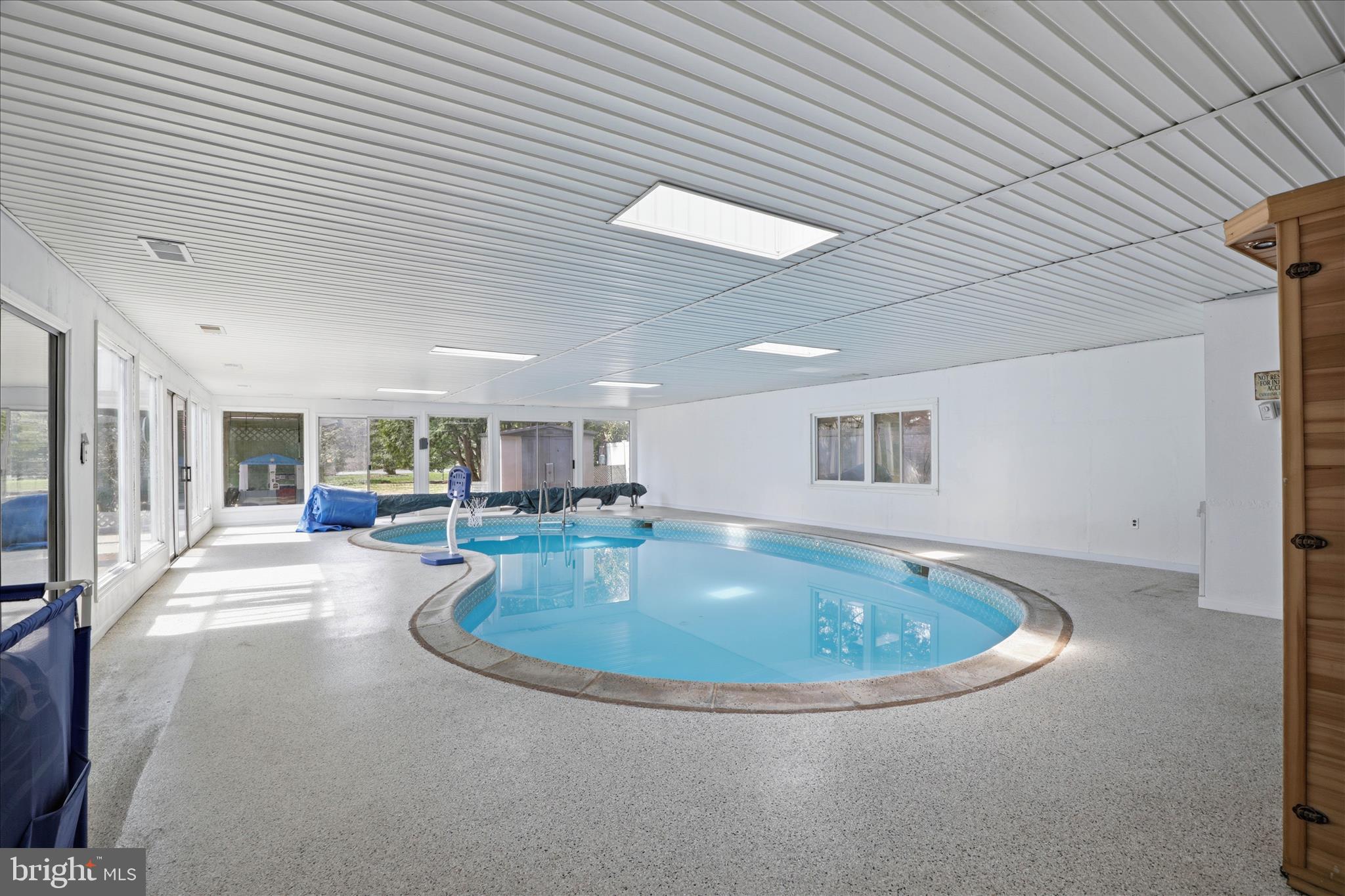 115 East Roseville Road Lancaster, PA 17601 - Photo 32 of 56 Indoor in-ground pool