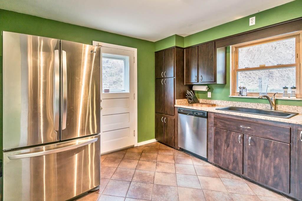 117 Jacks Run Road Pittsburgh, PA 15214 - Photo 9 of 25 Gallery Image 9