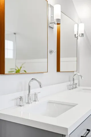 $1,100,000 | 980 Elm Street, Denver, CO 80220