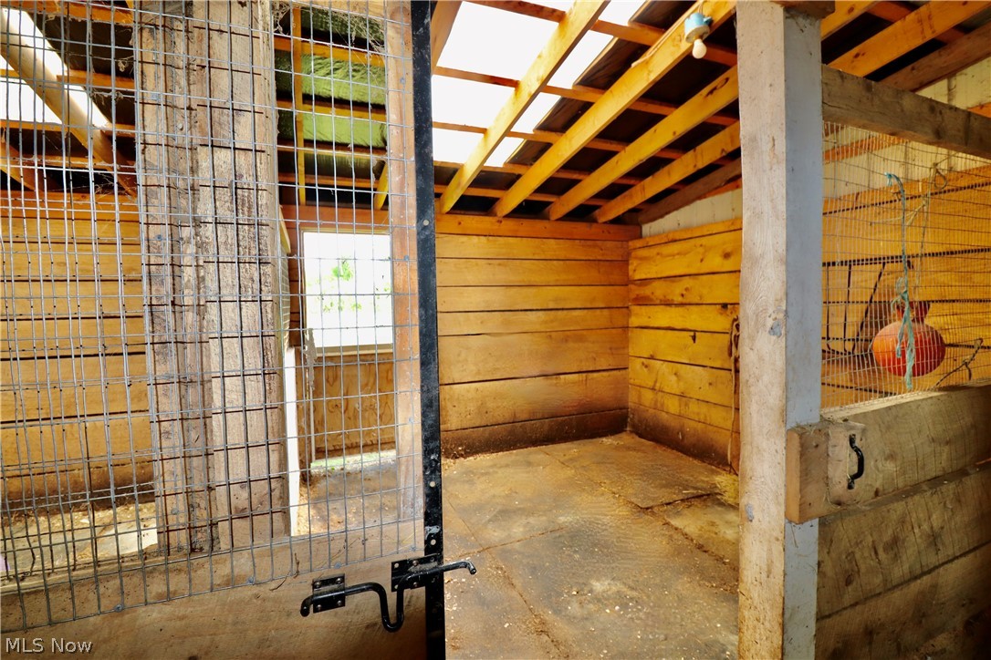 8181 Chatham Road Medina, OH 44256 - Photo 14 of 16 12 X 11.6 Horse stalls with Rubber Mats to stay