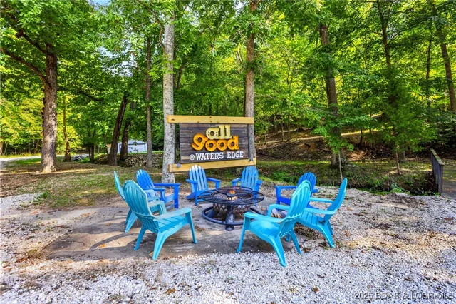 $1,295,000 | 122 Burning Bush Drive, Gravois Mills, MO 65037