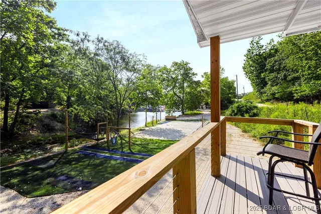 $1,295,000 | 122 Burning Bush Drive, Gravois Mills, MO 65037