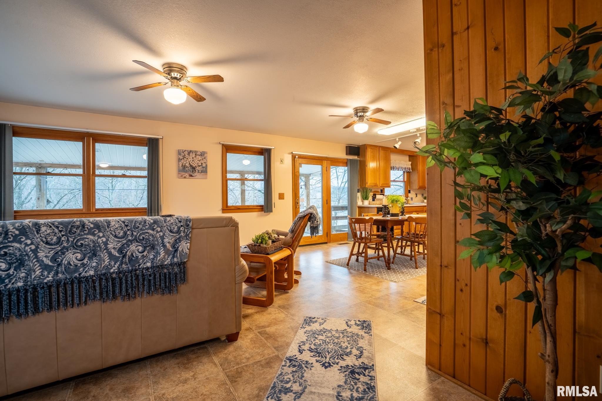 40 Janeal Court Goreville, IL 62939 - Photo 6 of 69