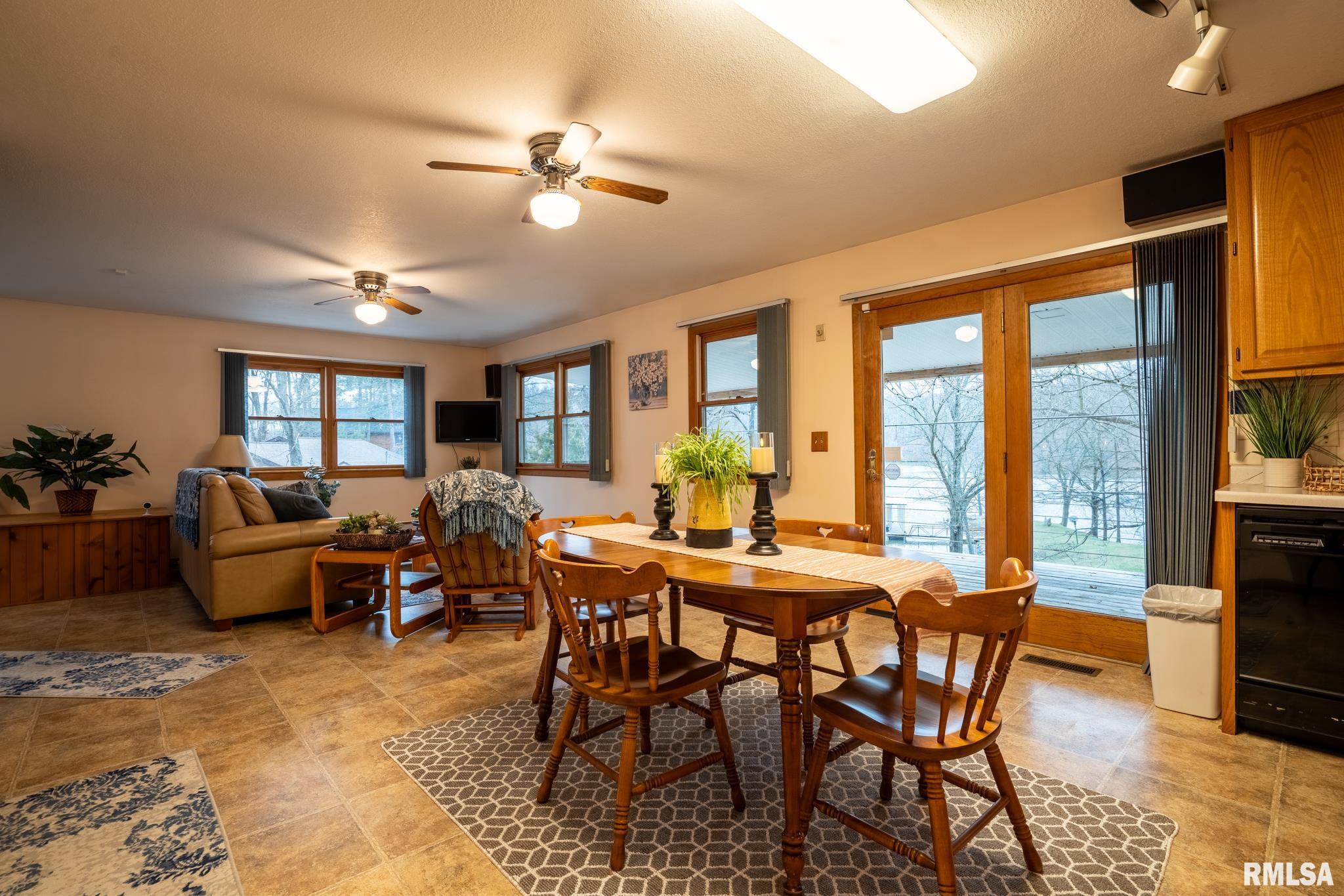 40 Janeal Court Goreville, IL 62939 - Photo 9 of 69