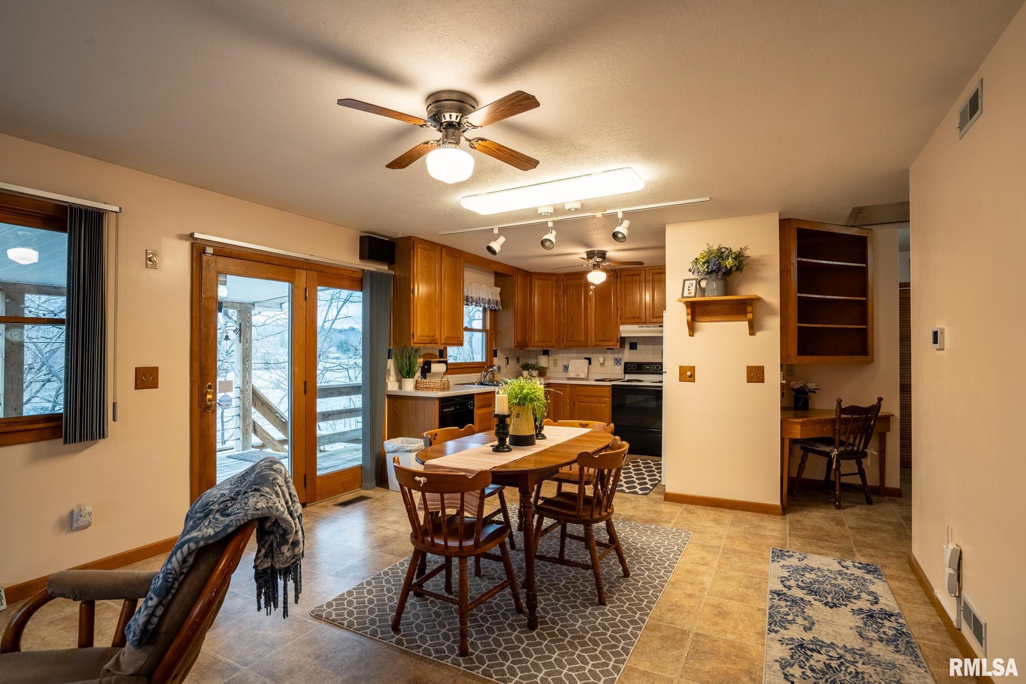 40 Janeal Court Goreville, IL 62939 - Photo 10 of 69