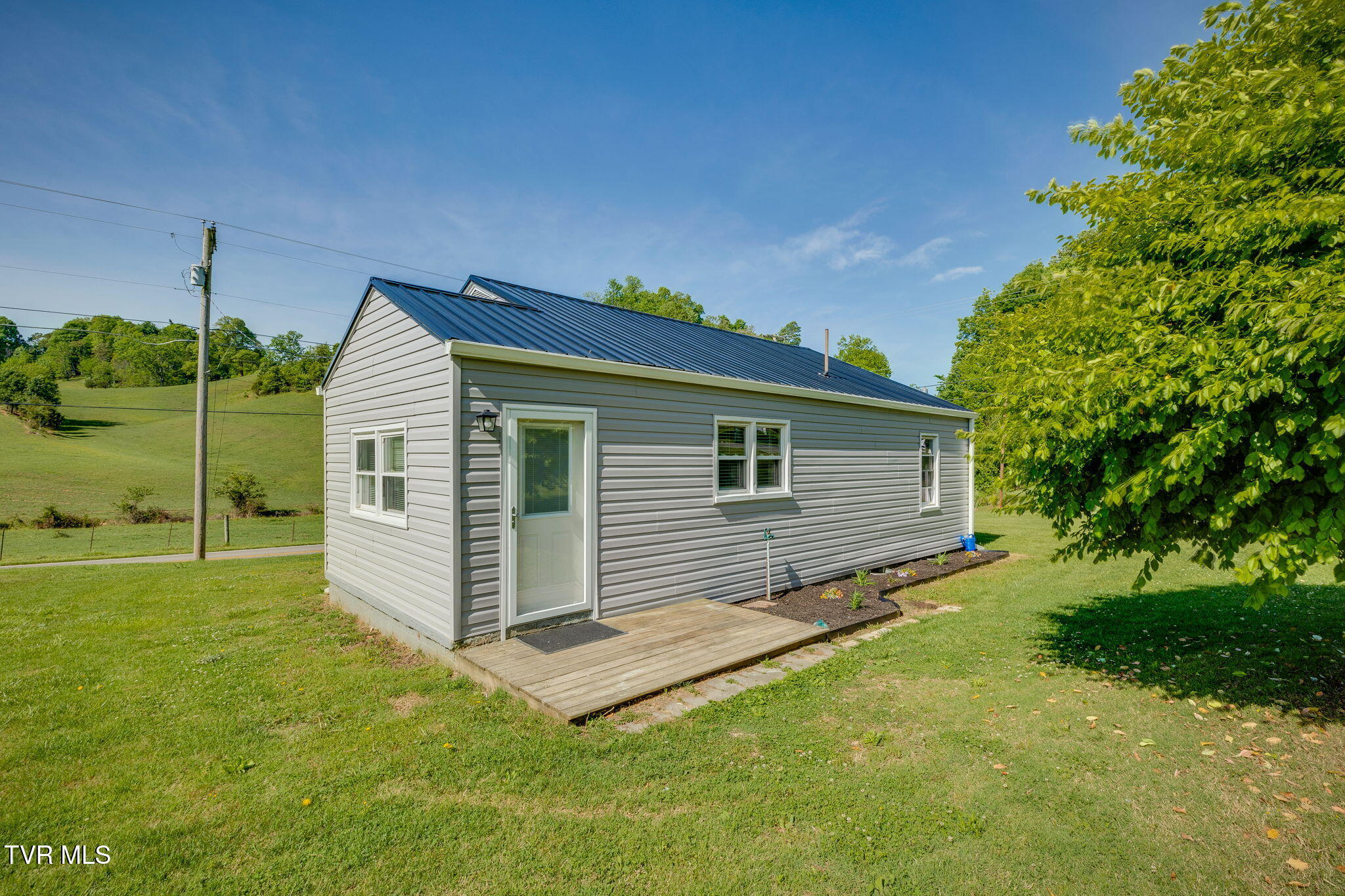 541 Free Hill Road Gray, TN 37615 - Photo 22 of 25 022