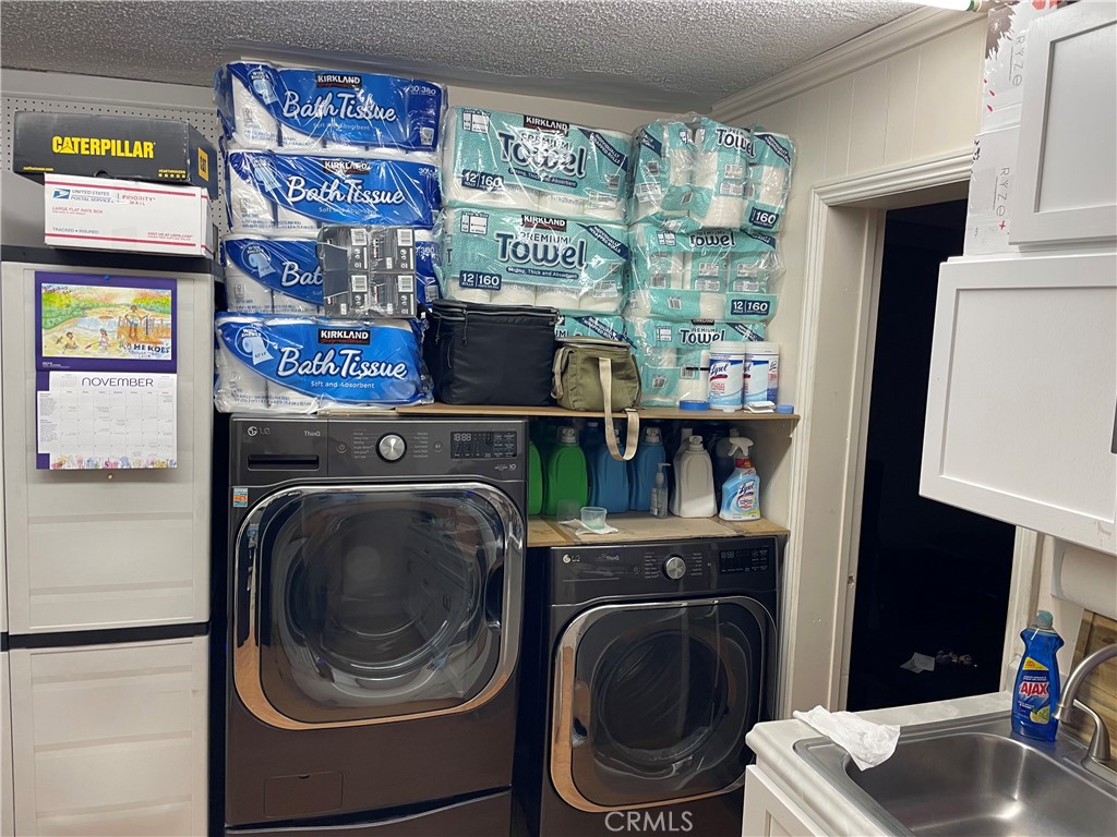 1852 West 17th Street Santa Ana, CA 92706 - Photo 28 of 43