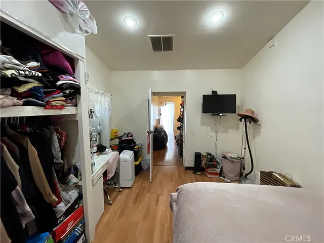 $950,000 | 1852 West 17th Street, Santa Ana, CA 92706