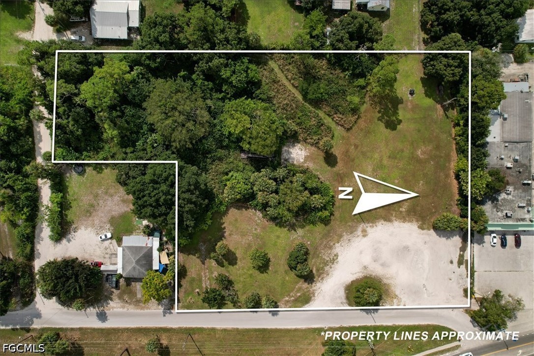 207 North 15th Street Immokalee, FL 34142 - Photo 1 of 7