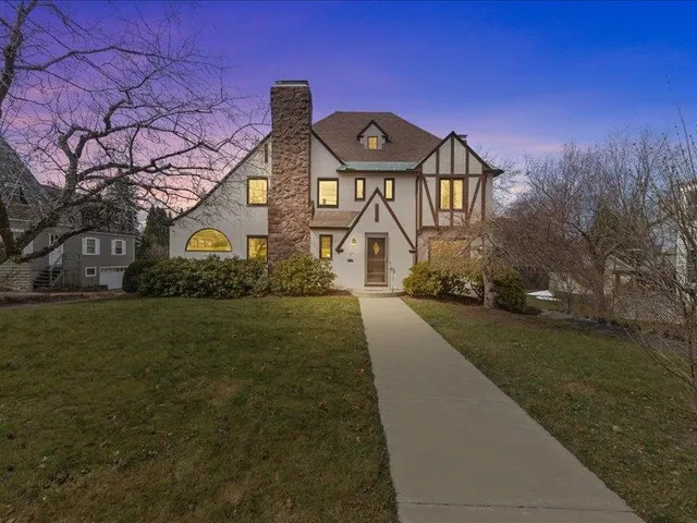 $4,850 | 261 South Prospect Street, Burlington, VT 05401