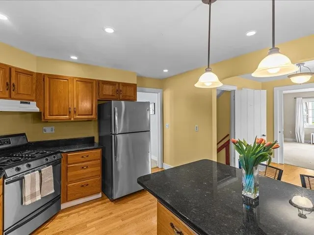 $4,850 | 261 South Prospect Street, Burlington, VT 05401