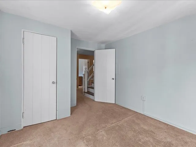 $4,850 | 261 South Prospect Street, Burlington, VT 05401