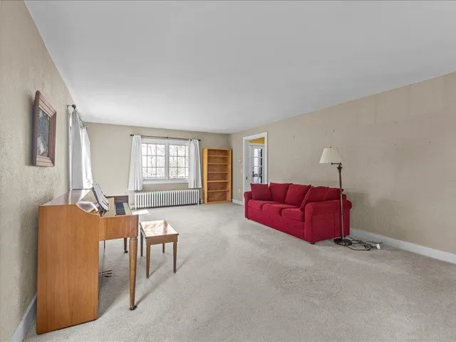 $4,850 | 261 South Prospect Street, Burlington, VT 05401