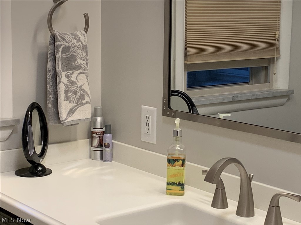 6222 Crossview Road Independence, OH 44131 - Photo 12 of 12