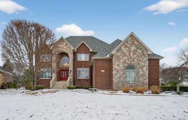 $1,250,000 | 11024 Marilyn Terrace, Orland Park, IL 60467