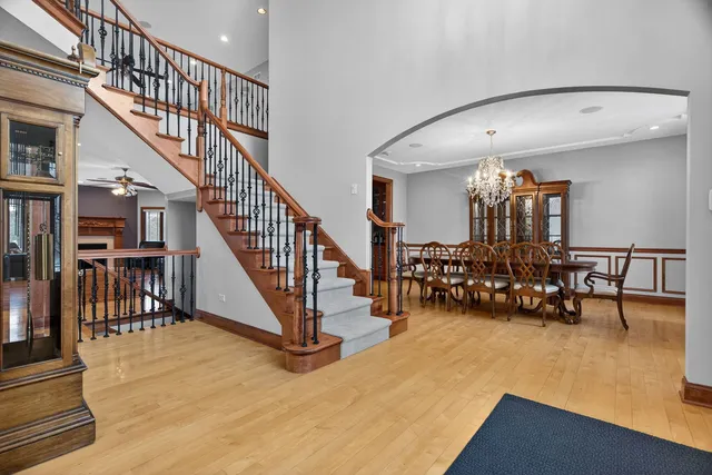 $1,250,000 | 11024 Marilyn Terrace, Orland Park, IL 60467