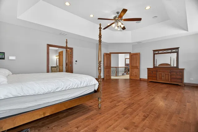 $1,250,000 | 11024 Marilyn Terrace, Orland Park, IL 60467