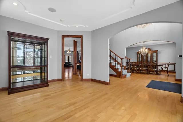 $1,250,000 | 11024 Marilyn Terrace, Orland Park, IL 60467