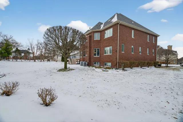 $1,250,000 | 11024 Marilyn Terrace, Orland Park, IL 60467