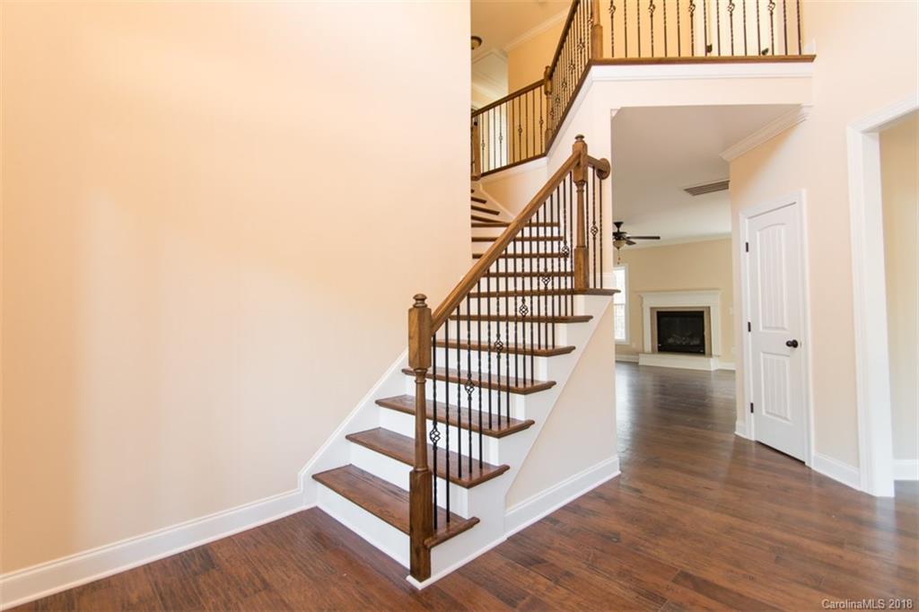 7035 Buckland Road, Unit 5B2 Charlotte, NC 28278 - Photo 16 of 34 Gallery Image 16