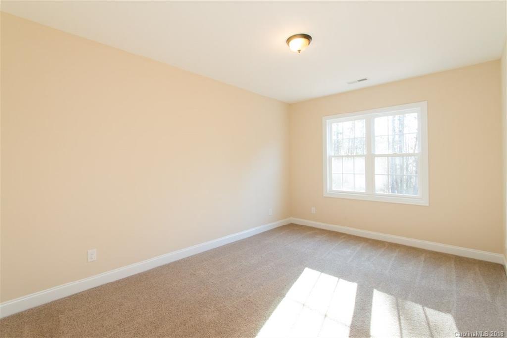 7035 Buckland Road, Unit 5B2 Charlotte, NC 28278 - Photo 5 of 34 Gallery Image 5