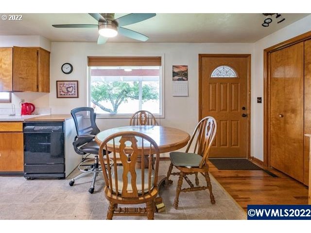 32916 Sunset Road Lebanon, OR 97355 - Photo 4 of 32 Gallery Image 4