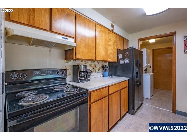 32916 Sunset Road Lebanon, OR 97355 - Photo 6 of 32 Gallery Image 6
