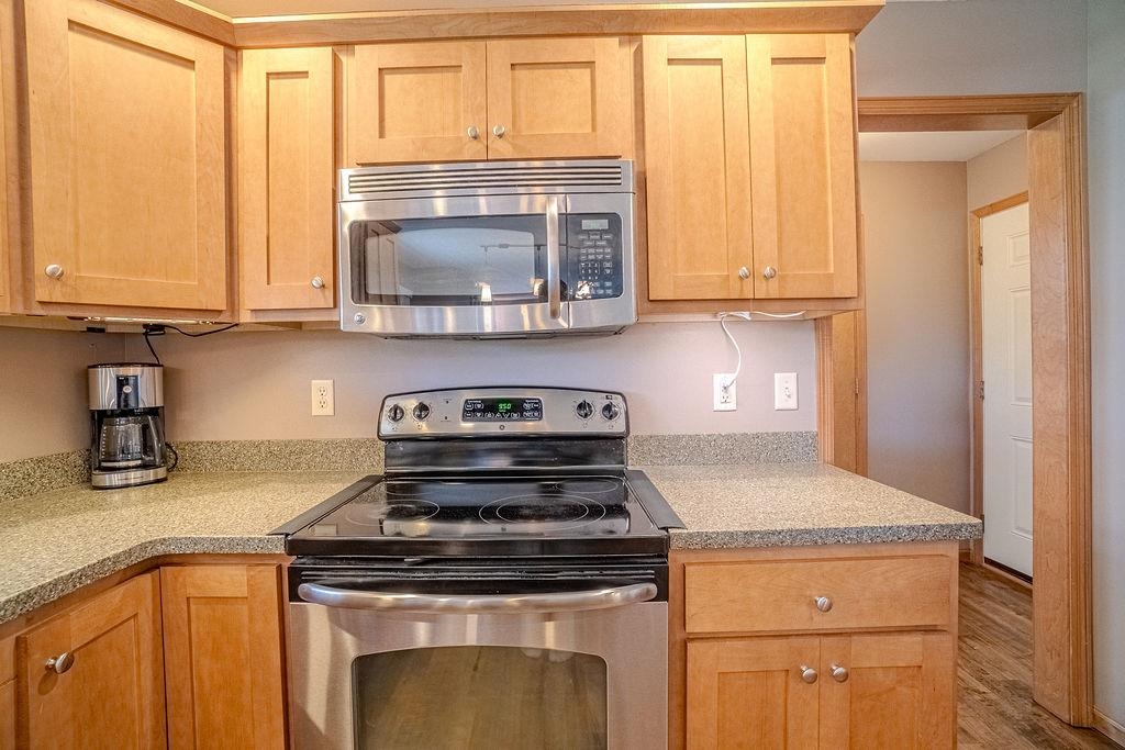 897 Sumac Street Oregon, WI 53575 - Photo 17 of 50