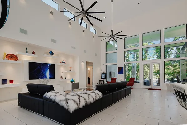 $2,900,000 | 26240 McDonald Road, The Woodlands, TX 77380