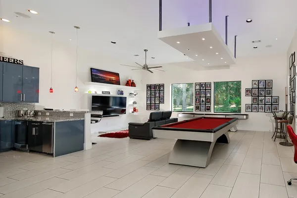 $2,900,000 | 26240 McDonald Road, The Woodlands, TX 77380