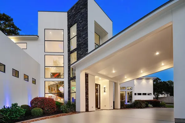 $2,900,000 | 26240 McDonald Road, The Woodlands, TX 77380