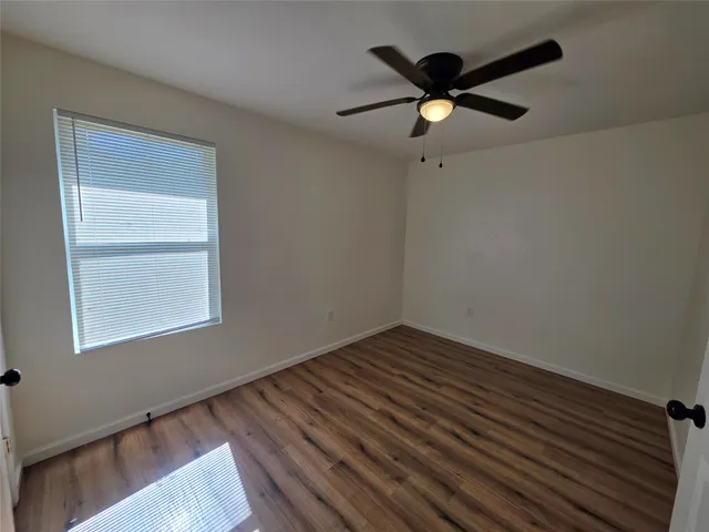 $1,300 | 5422 Pine Avenue, Pasadena, TX 77503