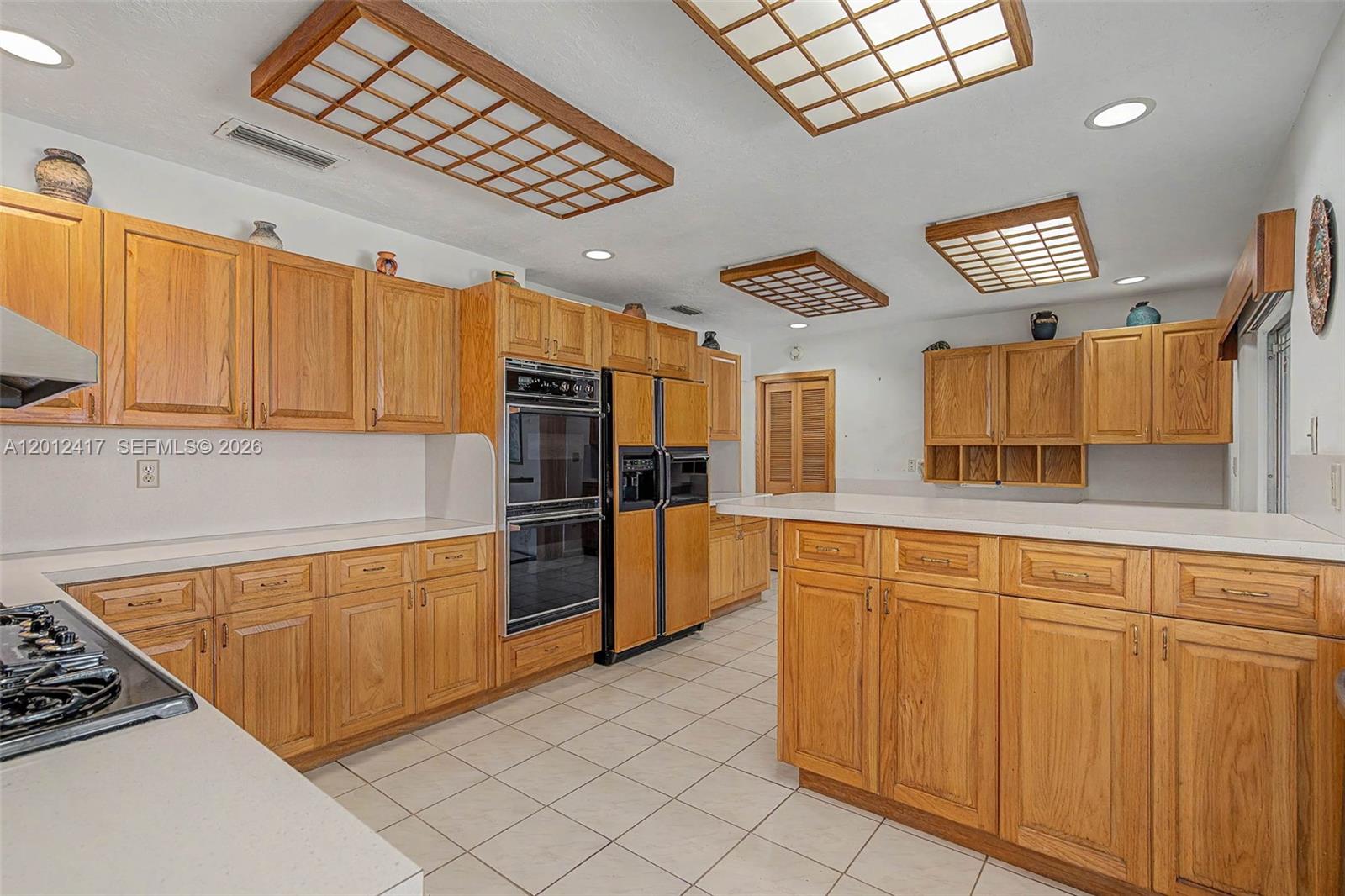 11380 Southwest 131st Street Miami, FL 33186 - Photo 6 of 28