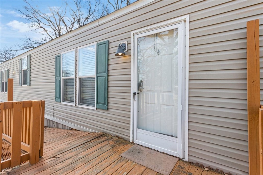 6067 Old Mexia Road Waco, TX 76705 - Photo 10 of 32 a view of a house with a door and wooden floor