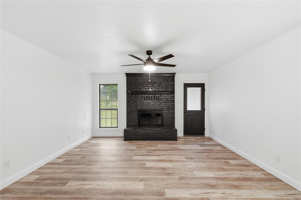 1070 Diamond Oaks Road Stephenville, TX 76401 - Photo 12 of 40