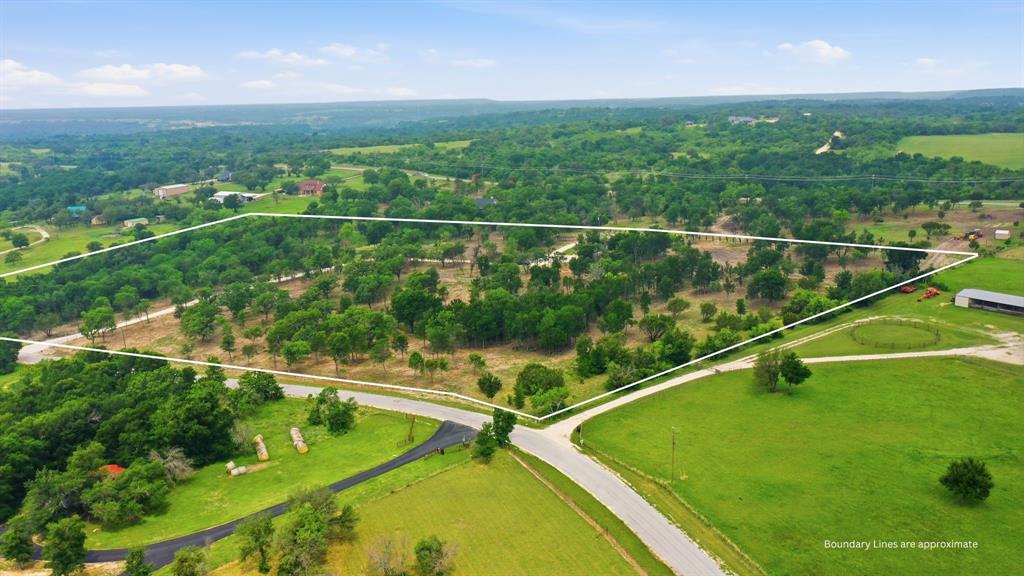 1070 Diamond Oaks Road Stephenville, TX 76401 - Photo 4 of 40