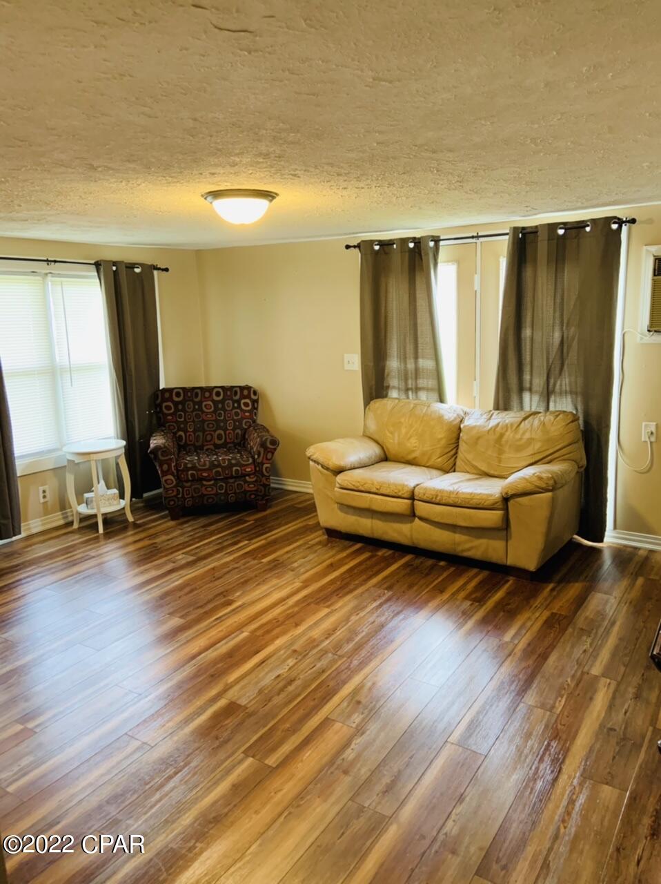 2243 Porter Avenue Grand Ridge, FL 32442 - Photo 12 of 29 Gallery Image 12