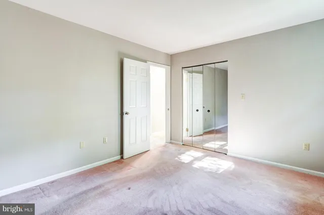 $449,800 | 230 Hickory Drive, Lititz, PA 17543