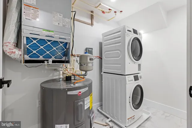 $570,000 | 3923 14th Street Northwest, Unit 2, Washington, DC 20011