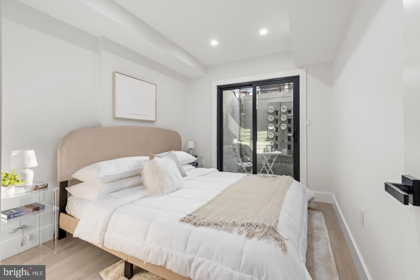 3923 14th Street Northwest, Unit 2 Washington, DC 20011 - Photo 15 of 18