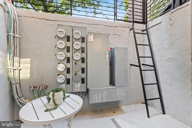 $570,000 | 3923 14th Street Northwest, Unit 2, Washington, DC 20011