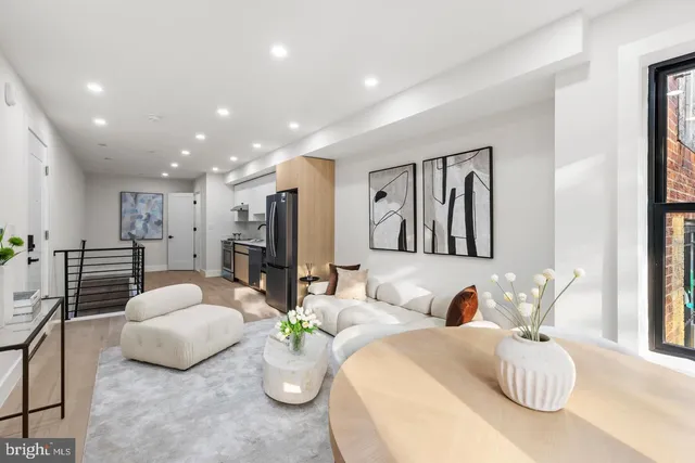 $570,000 | 3923 14th Street Northwest, Unit 2, Washington, DC 20011