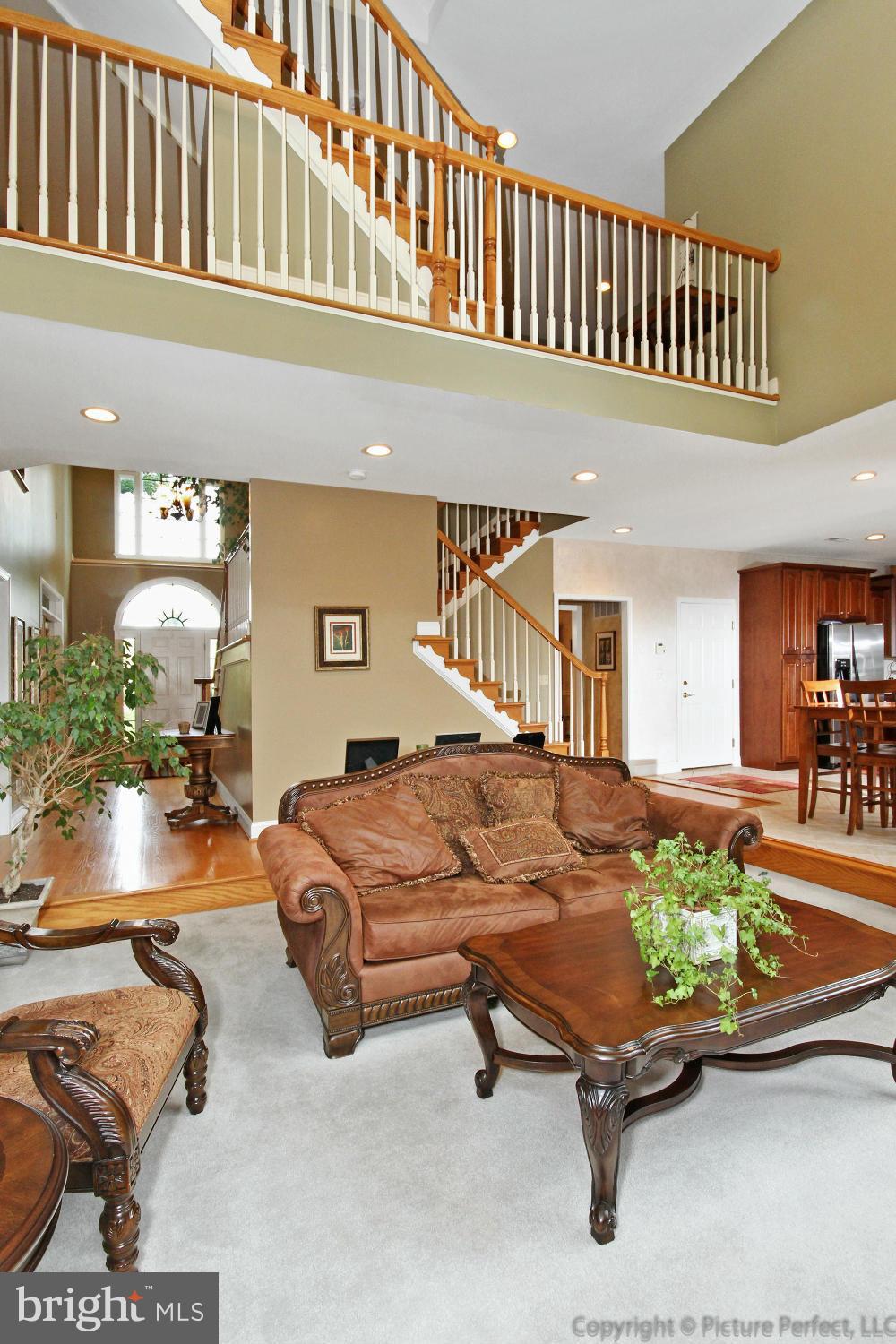 6668 Detrick Road Mount Airy, MD 21771 - Photo 12 of 30 Family Room