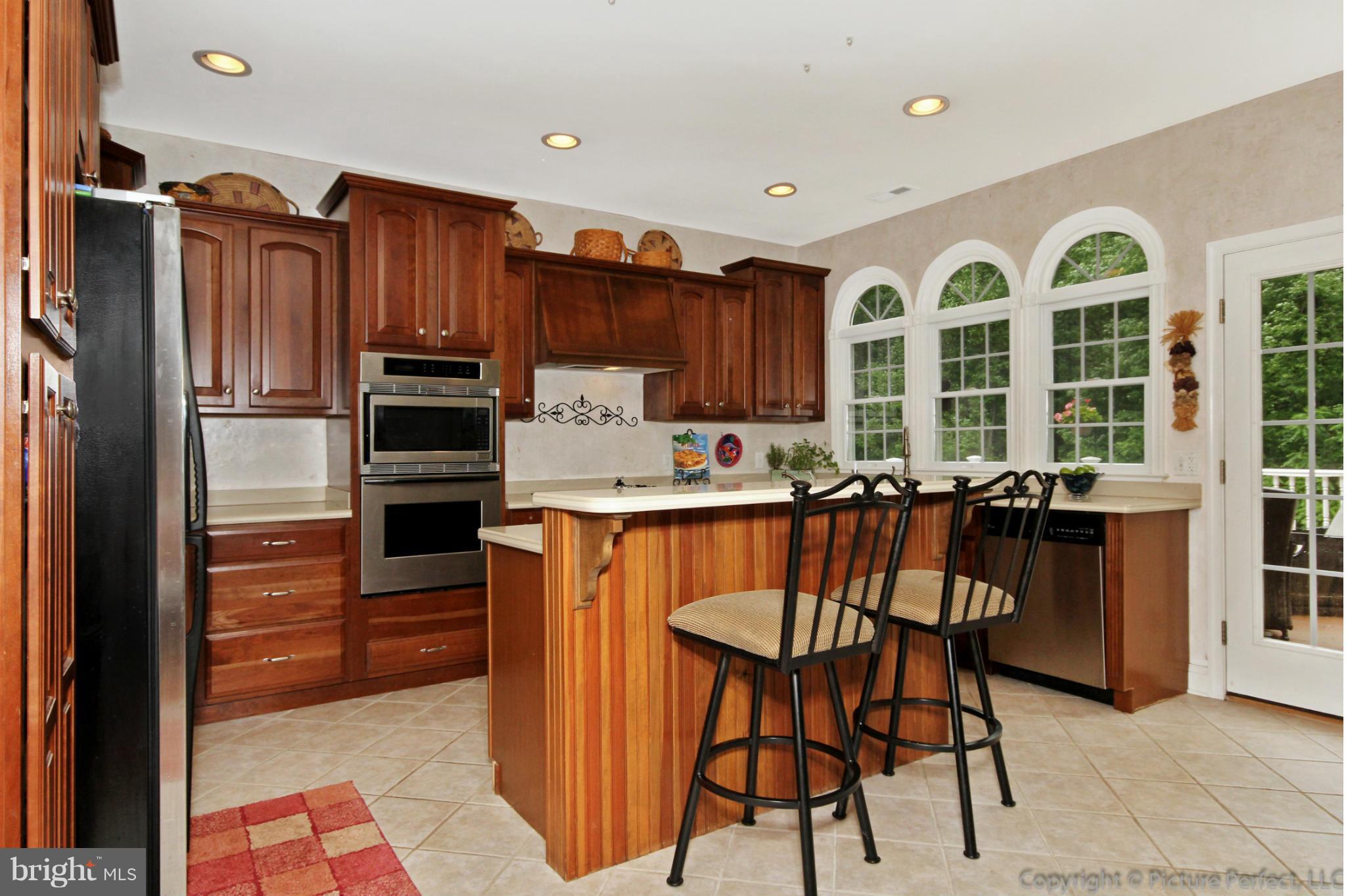 6668 Detrick Road Mount Airy, MD 21771 - Photo 7 of 30 Open Kitchen with SS Appliances