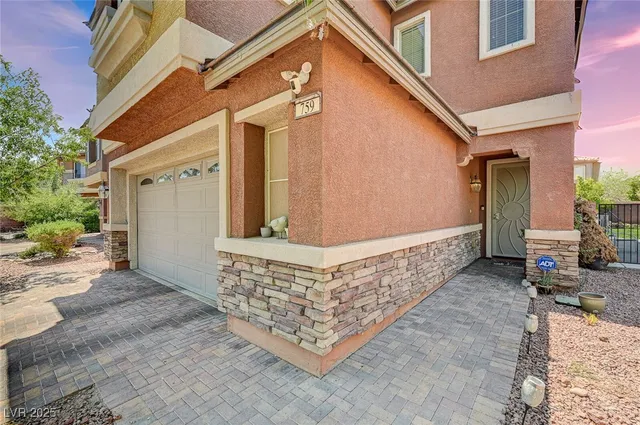 $535,000 | 759 Crimson Peak Place, Henderson, NV 89011